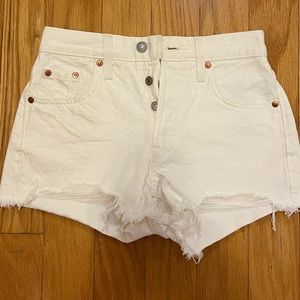 Levi’s white jean shorts
